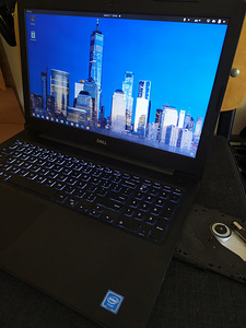 Müüa ubuntu dell (2 foto / 2)