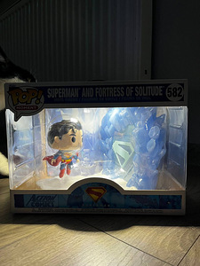 Funko pop Supermen (1 foto / 2)