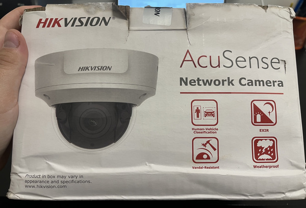 Камера HIKVISION