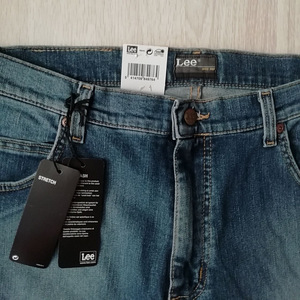 New Lee jeans (2 фото из 2)