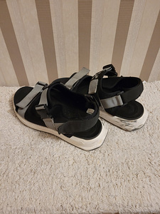 Suvised sandaalid, suurus 42