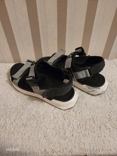 Suvised sandaalid, suurus 42 (foto #1)