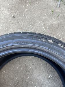 Bridgestone potenza s001 rft 225/45r18 255/40r18 (7 foto / 10)