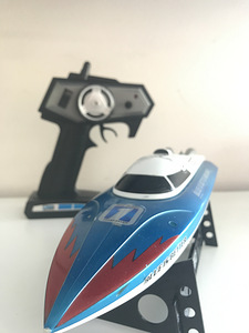 Speed boat lrp BLUE IS BETTER (1 foto / 4)
