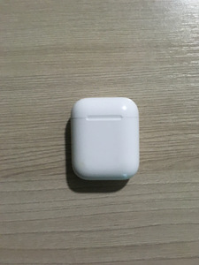 AirPods 2 (3 foto / 3)