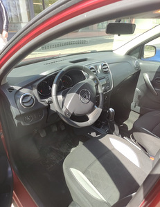 Müün autot (2 foto / 3)