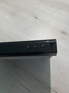 DVD-проигрыватель Philips DVP2880/58 (6 фото из 7)
