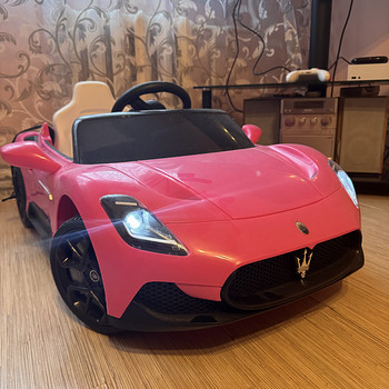 Roosa Maserati elektriauto lastele puldiga