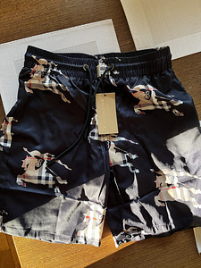 Burberry meeste lühikesed püksid (2 foto / 3)