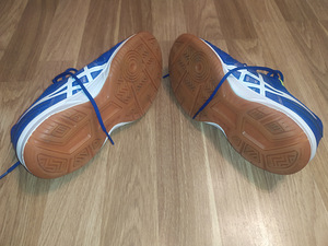 Asics детские кроссовки (4 foto / 5)