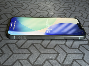 iPhone 13 / 128GB (3 фото из 10)