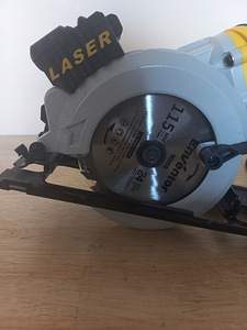 Ketassaag ENVENTOR 705W laseriga (8 foto / 10)