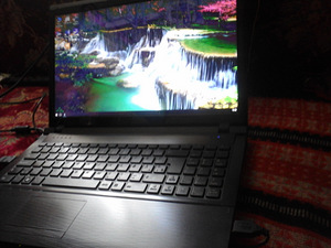 Ordi W255/AMD/RadeonHD6310/SSD240GB/4GB/ (3 foto / 5)