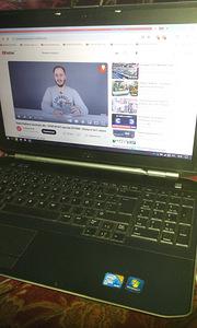 Dell / 4 GB DDR3 / 256 GB SSD / Intel 4500 1 GB / Win 10 (1 foto / 2)