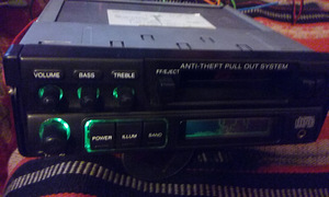 YAMAHA YM-850R uus pakendis (1 foto / 5)