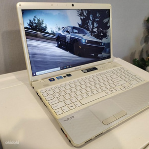 Müün Sony VAIO Core i3/8GB/500GB/Win10 (2 foto / 2)