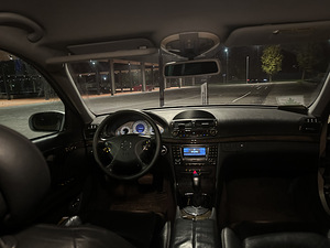 MERCEDES-BENZ E320 CDI 2003 (7 foto / 8)