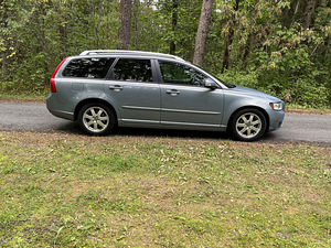 Продам Volvo v50 (2 фото из 13)