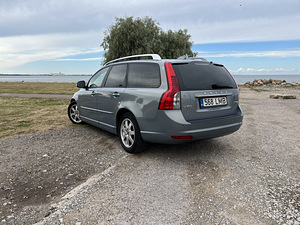 Продам Volvo v50 (3 фото из 13)