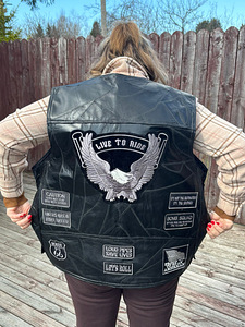 Кожаный жилет / Nahkvest (8 фото из 8)