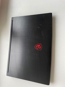 MSI GF63 Thin 10SC i-7 (4 foto / 4)