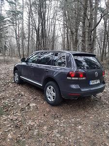 Volkswagen Touareg 2.5 128kv. (4 foto / 6)