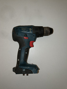Akutrell Bosch GSB 18v-55 (2 foto / 4)