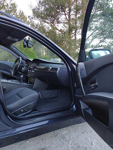 BMW 530д (2 фото из 7)