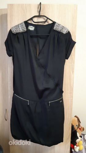 Kleit limiteeritud kollektsiooniga KAPORAL. Suurus S (foto #3)