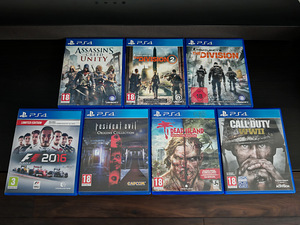 Playstation 4 Pro 1TB + 2 контроллера, зарядное устройство и (3 фото из 3)