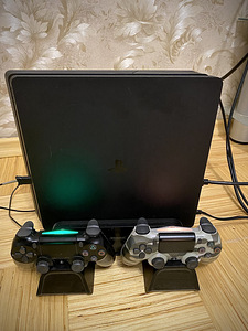 PS4 slim 1 tb (1 foto / 2)