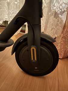 Xiaomi Mi 3s Scooter (8 foto / 9)