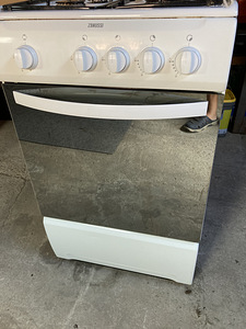 Gaasipliit Zanussi (1 foto / 3)
