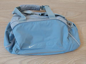Новая спортивная сумка Nike