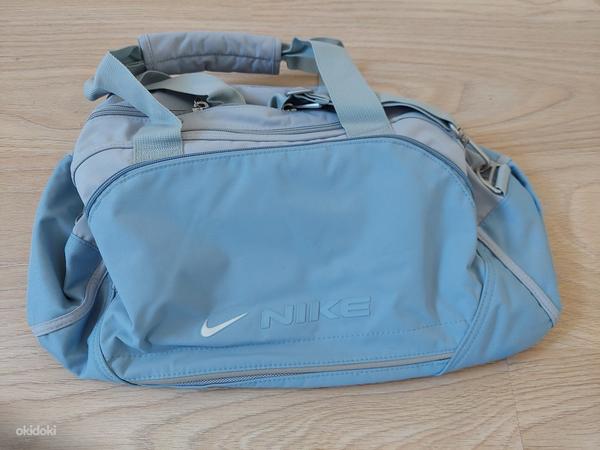 Новая спортивная сумка Nike (фото #1)