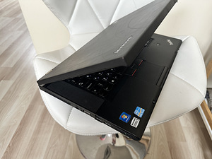 LENOVO THINKPAD T530. CORE i5-3320M 2,6-3,3 GHz, 15,6". (6 foto / 8)