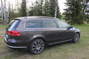 Volkswagen Passat 1.4 110 kw (3 foto / 9)