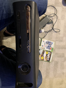 Xbox 360 120gb (3 фото из 3)