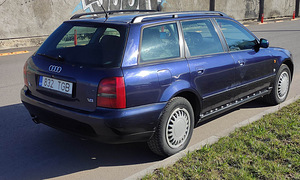 AUDI A4 1.8 92 kW -97 (3 foto / 4)