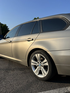 Продается BMW 318D 2009 (3 фото из 15)