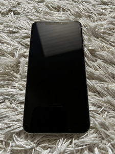 iPhone XS Max 64 ГБ (3 фото из 5)