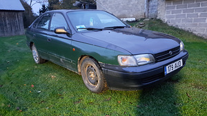 Ostan Toyota marki autosid (7 foto / 8)