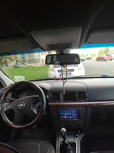 Opel Vectra C (3 фото из 6)