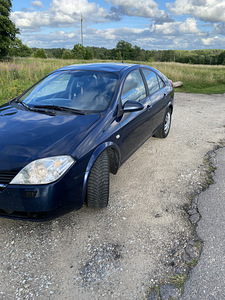Nissan primera (2 foto / 10)