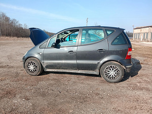 Varuosadena saab 9-3 ja mercedes benz a160 (3 foto / 9)