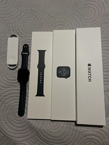 Apple Watch SE 2nd Gen 44 mm (1 foto / 7)