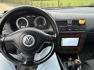 Volkswagen Bora V5 (10 foto / 12)