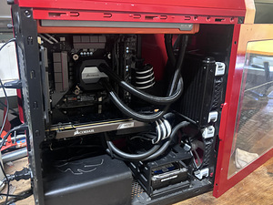 Компьютер 980ti (2 фото из 3)