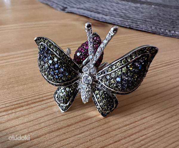 Массивное кольцо бабочка с множеством фианитов серебро 925 (фото #7)