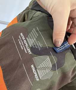 Tuule- ja veekindel khaki militaarparkajakk (3 foto / 5)